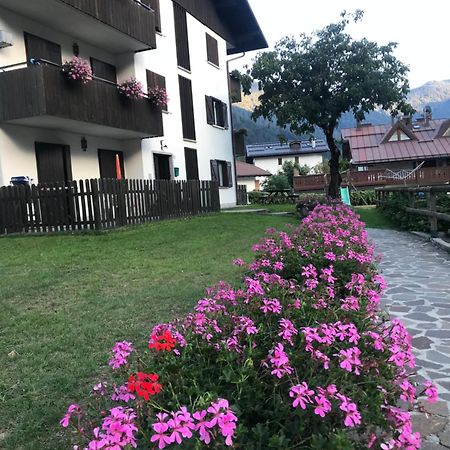 Care Alto Apartment Carisolo Ngoại thất bức ảnh
